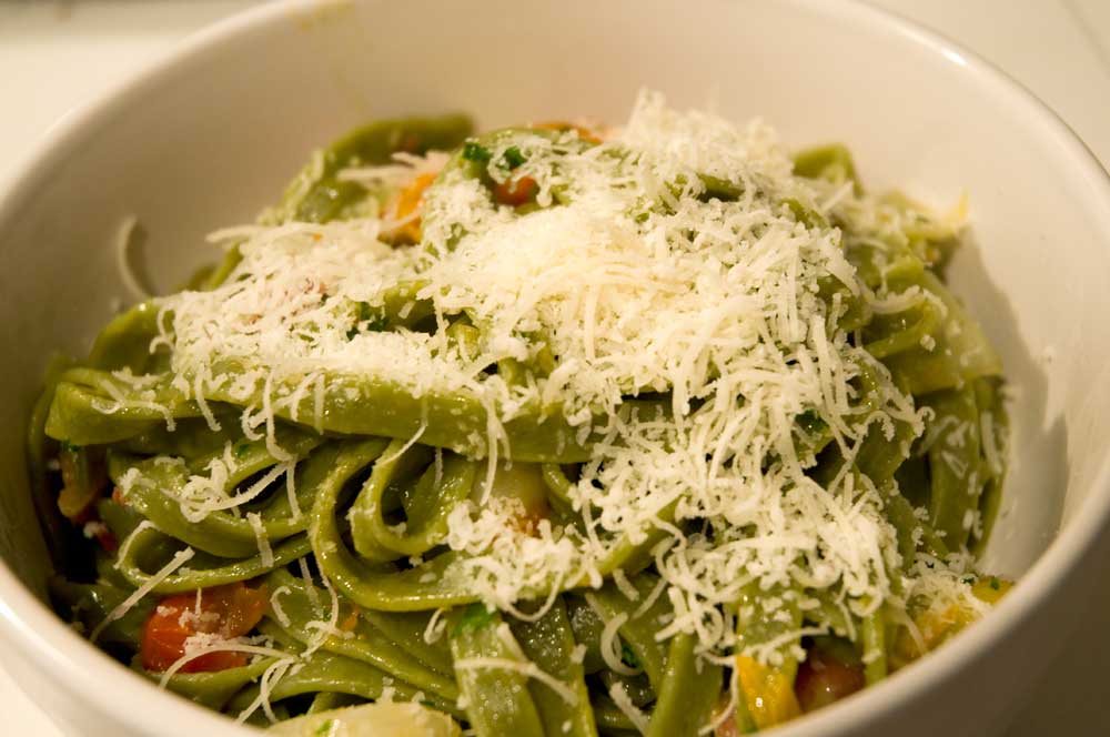 Tomato & Pancetta Pasta Foodists