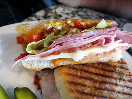 caffe-calabria-sandwich