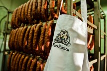 Foodists-Roger-Mooking-Interview-Apron